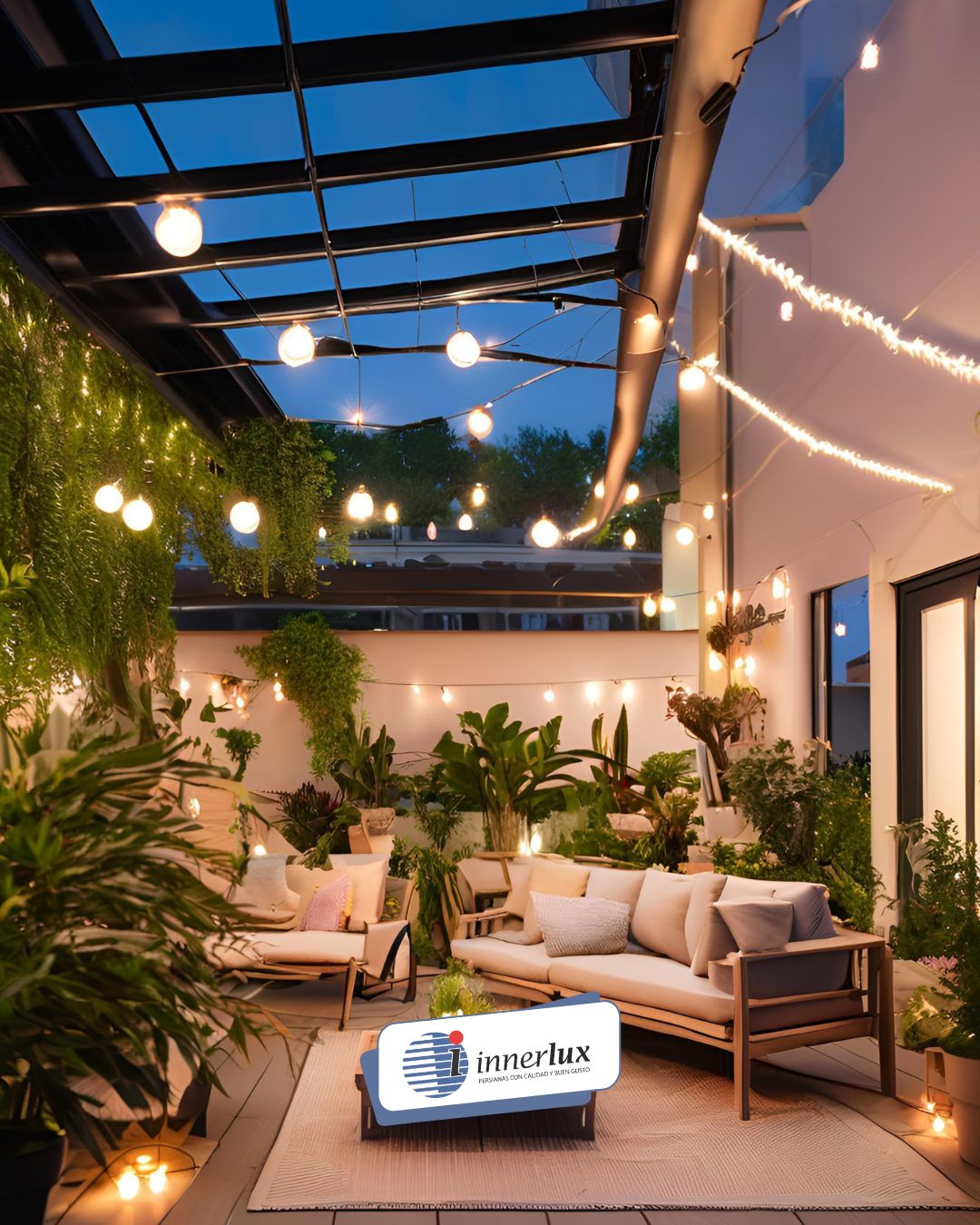Elegante terraza con toldos Inner-Lux en CDMX